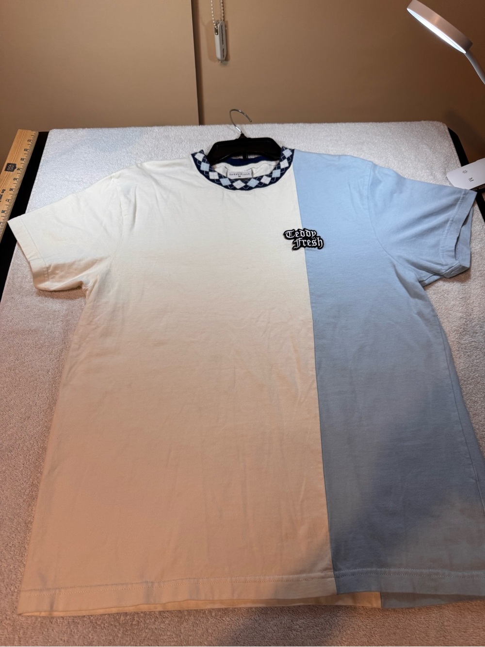Men’s Two-Tone Teddy Fresh Light Blue & White T-Shirt with Argyle Collar Size M